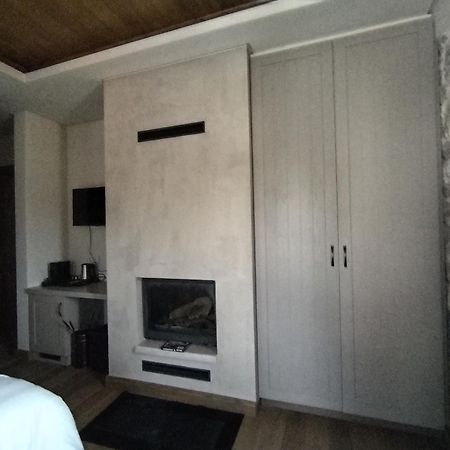 Μikri Arktos Boutique Hotel ディミツァナ エクステリア 写真