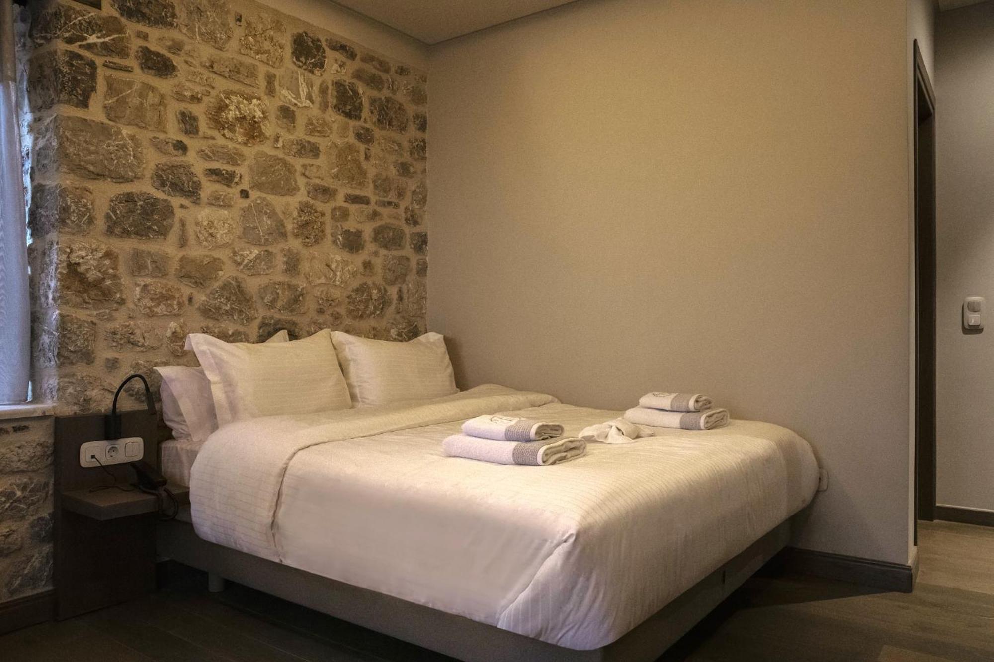 Μikri Arktos Boutique Hotel ディミツァナ エクステリア 写真