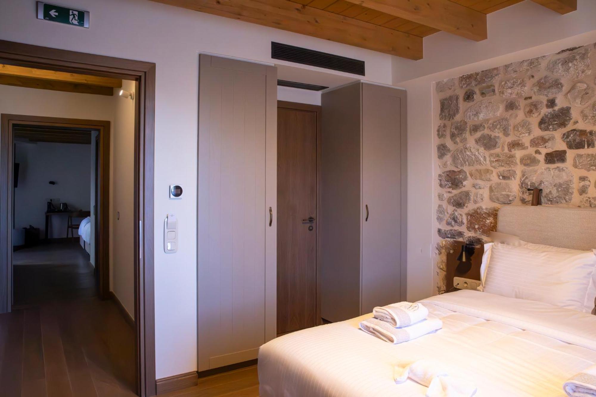 Μikri Arktos Boutique Hotel ディミツァナ エクステリア 写真