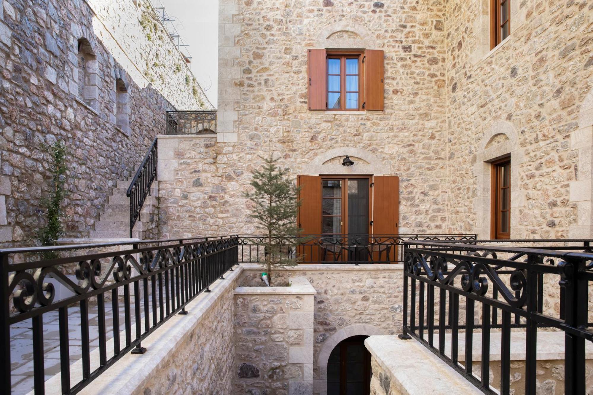 Μikri Arktos Boutique Hotel ディミツァナ エクステリア 写真