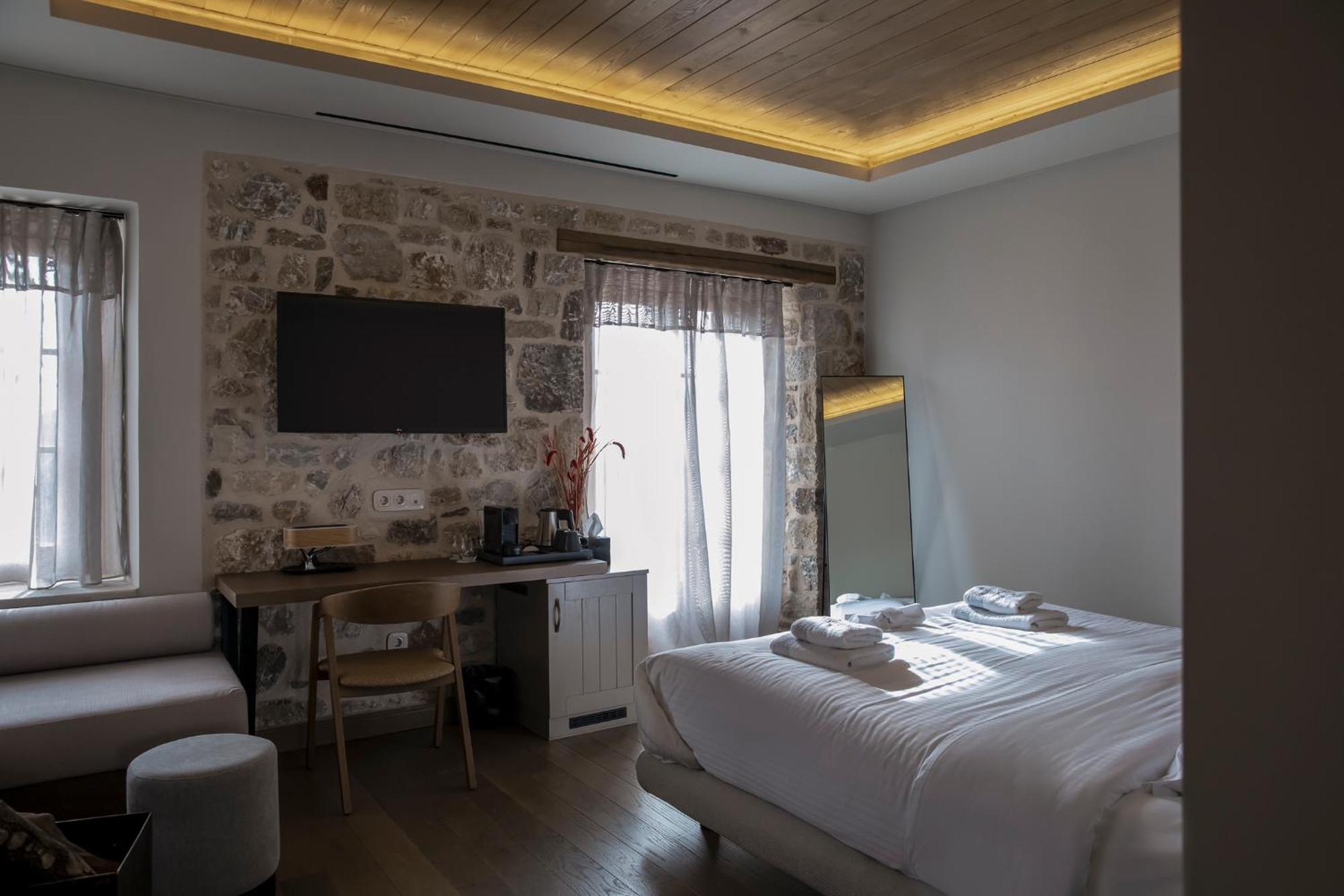 Μikri Arktos Boutique Hotel ディミツァナ エクステリア 写真